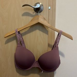Victoria Secret Padded Bra